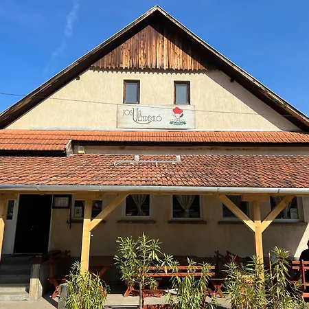Appartement Kajta-voelgye Guesthouse, Josvafo, National Park Aggtelek Jósvafő