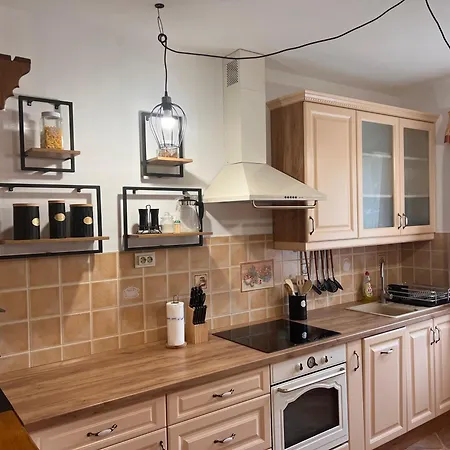 Appartement Kajta-voelgye Guesthouse, Josvafo, National Park Aggtelek